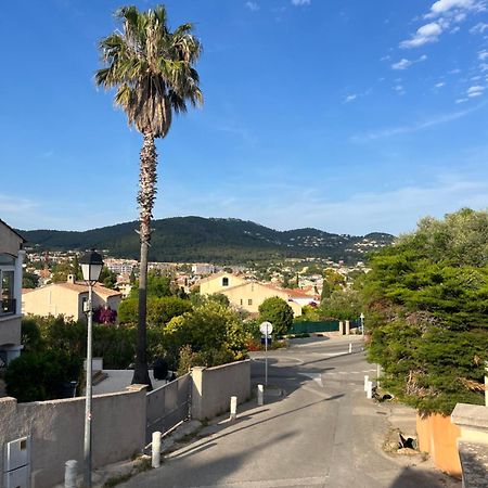 Charmant Bas De Villa Avec Terrasse A Proximite De La Plage Et Du Port Carqueiranne Extérieur photo